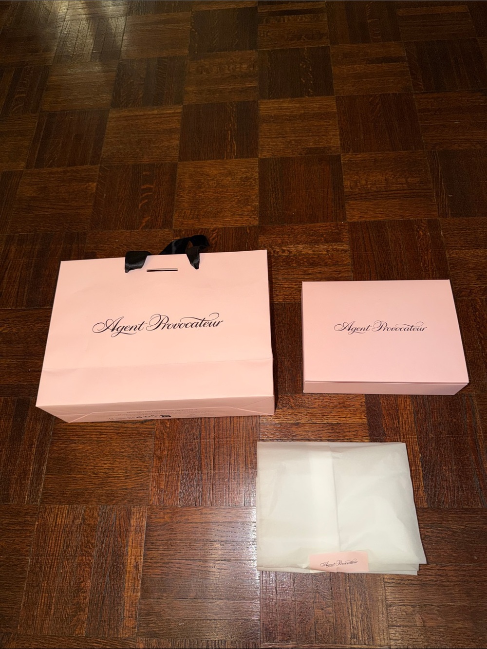 Agent Provocateur Box, Bag, Tissue set